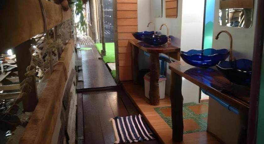 Peacock Hostel Ko Lanta Extérieur photo