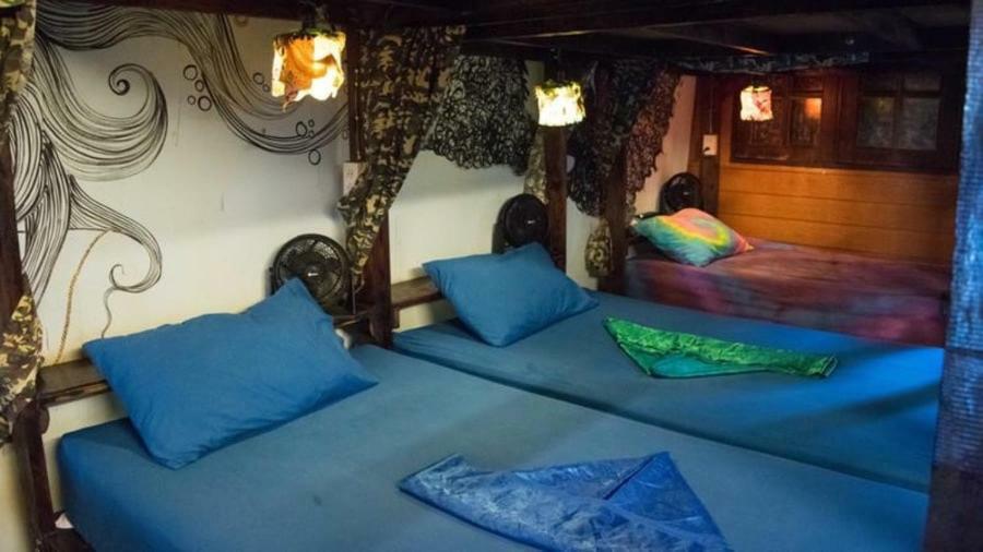 Peacock Hostel Ko Lanta Extérieur photo