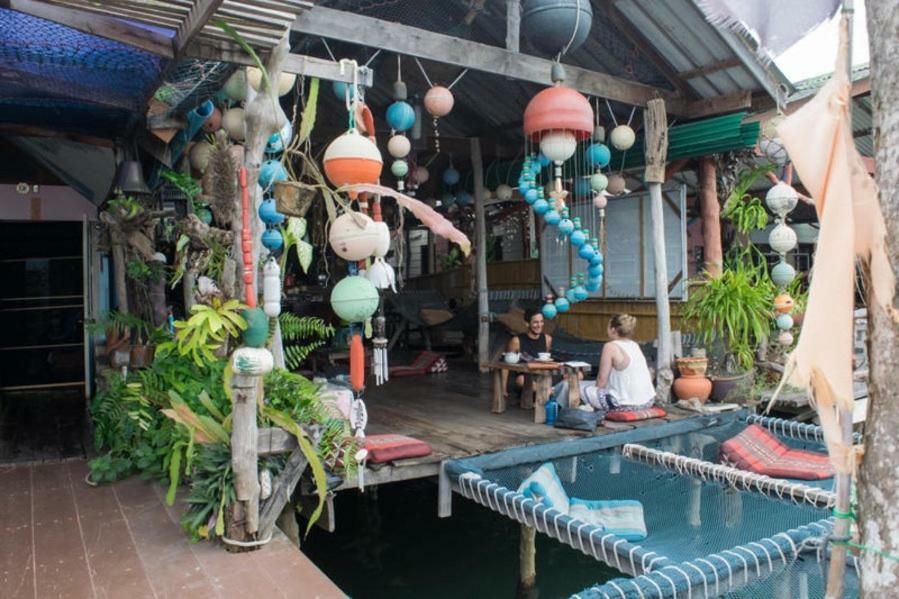 Peacock Hostel Ko Lanta Extérieur photo