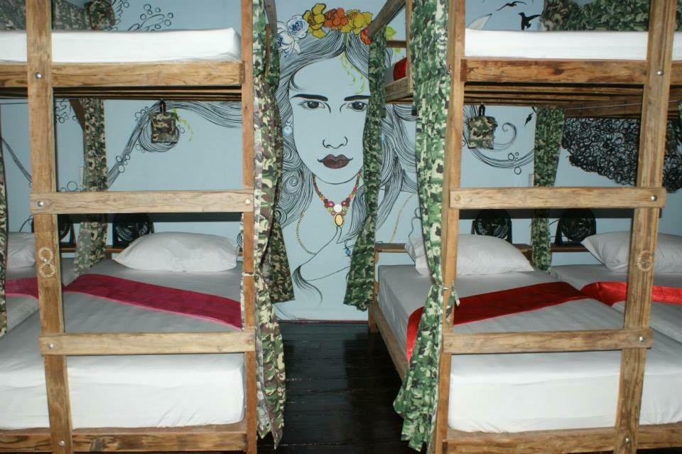 Peacock Hostel Ko Lanta Extérieur photo